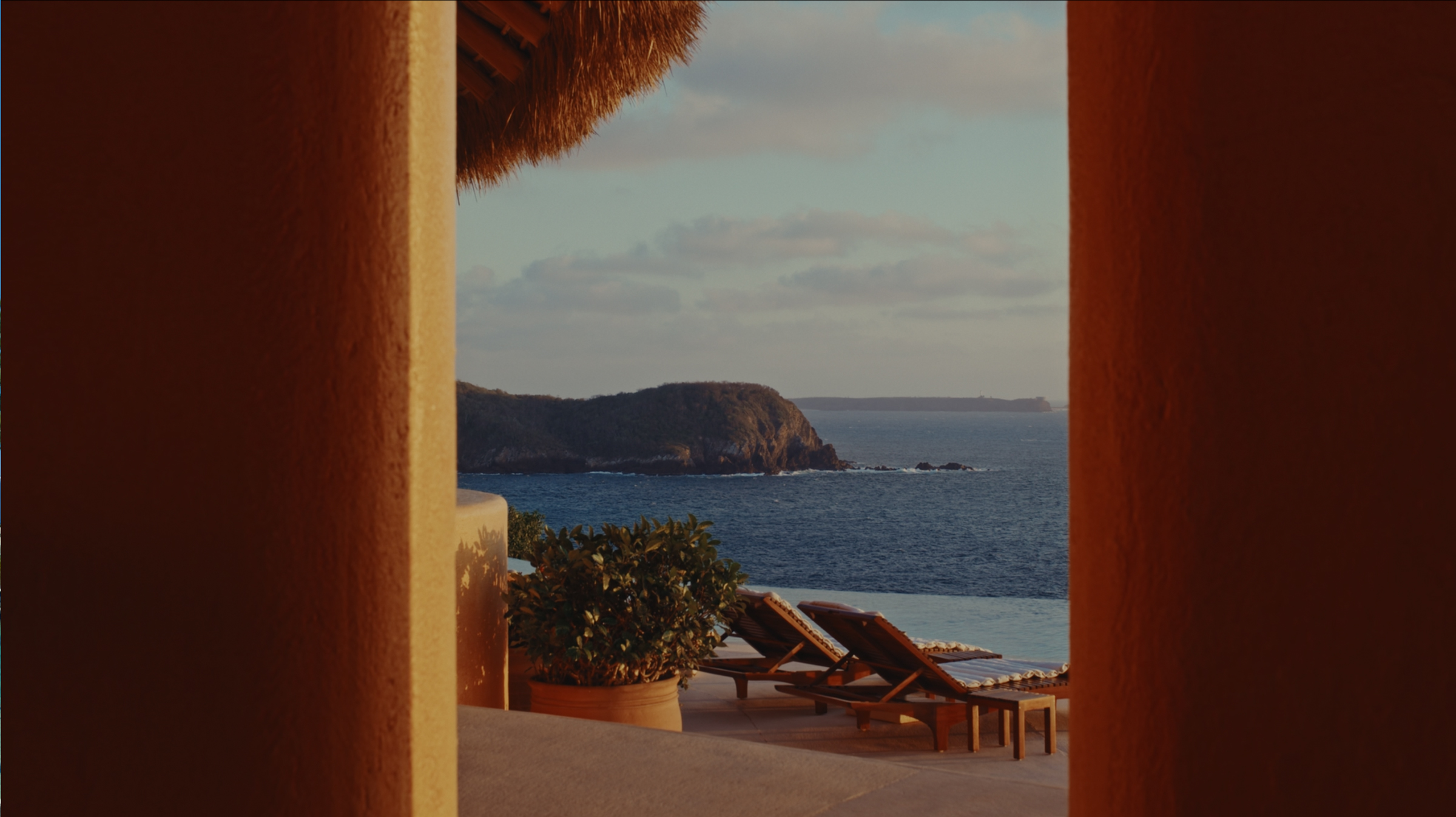 Casa Luna behind the scenes