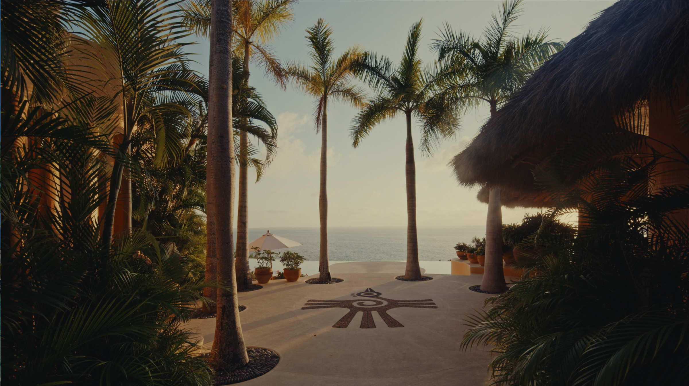 Casa Luna behind the scenes